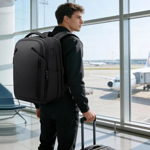 Vista 8 de Mochila de viaje para laptop expandida, Negro, Grande, Mochila expandida Travel-Friendly, Interior Compression Straps, Water-Resistant 1800D
