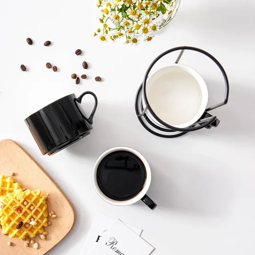 Vista 3 de Juego de 4 tazas de café apilables de 10 onzas con soporte de Negro