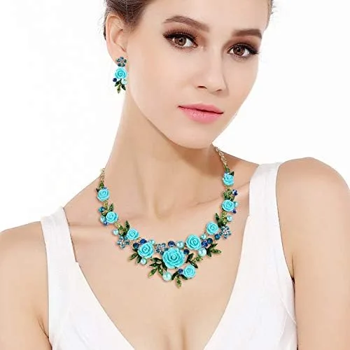 Vista 3 de EVER FAITH Conjunto de pendientes perforados con collar de perlas de imitación de cristal austriaco para mujer