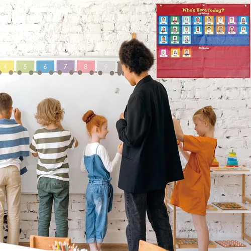 Vista 6 de Tabla de bolsillo de asistencia para preescolar que está aquí hoy