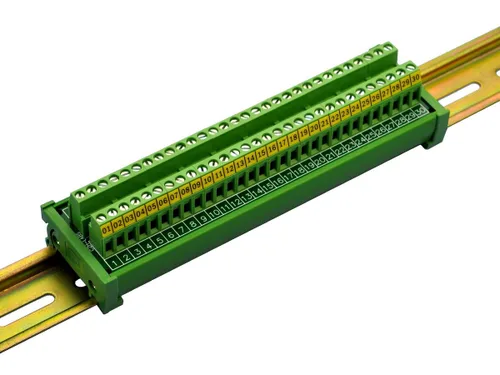 Vista 6 de Electronics-Salon Módulo de distribución de bloque de terminales de tornillo de 30 posiciones 24A/400V para montaje en carril DIN.