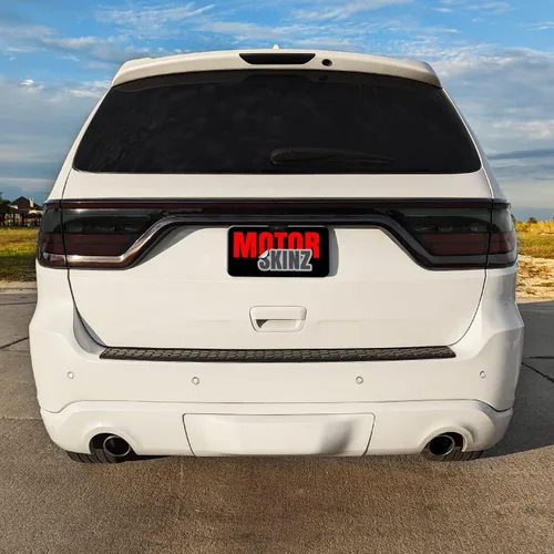 Vista 5 de SlickMod Tinte de humo de vinilo precortado para luz trasera Dodge Durango 2014-2023 (20% humo oscuro, 1. luz trasera)