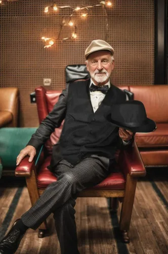 Vista 2 de Disfraz de los años 20 para hombre, accesorios de los años 20, chaleco de gángster de Gatsby, sombrero de Fedora, pajarita, conjunto de Halloween