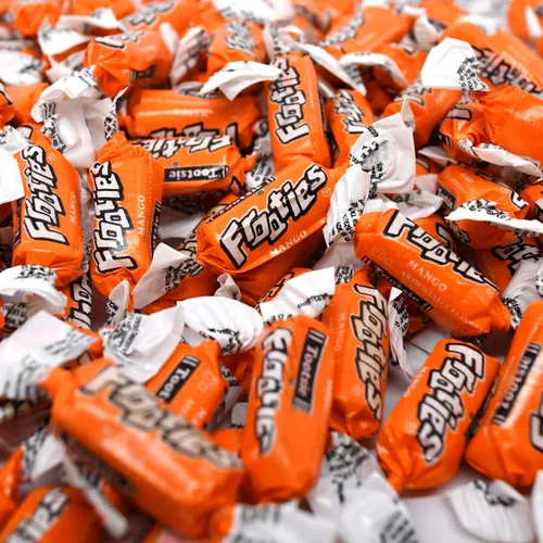 Vista 4 de Blue Raspberry Frooties Tootsie Roll Caramelo masticable