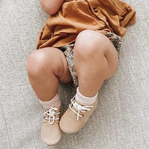 Vista 5 de Piper Finn Zapatos Oxford de caña baja para niños, zapatos de vestir para niñas y niños, botas Oxford para niños y niñas con piel encerada, cordones