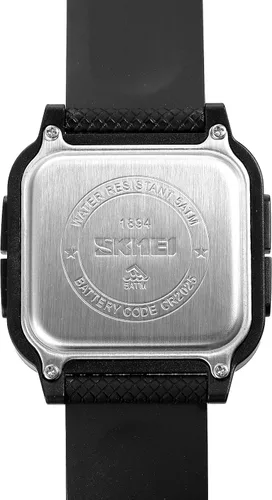 Vista 4 de Forrader Reloj digital deportivo para hombre, resistente al agua, con alarma, temporizador de cuenta regresiva, doble hora, cronómetro, relojes