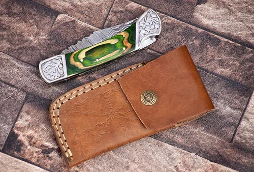 Vista 5 de Cuchillo plegable de 9 pulgadas de largo, escala de cuerno de toro con refuerzo de acero grabado, hoja de acero de damasco forjada a mano de 4 Verde