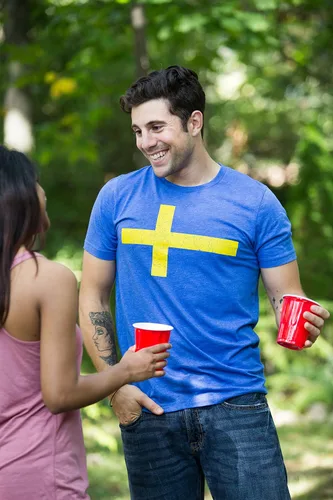 Vista 4 de Nations of The World Camiseta unisex con símbolo de la bandera del orgullo nacional para hombre o mujer