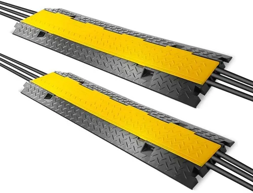 Vista 10 de Pyle Cubierta protectora de cable duradera para rampa, soporta 33000 libras, protección de cable resistente de tres canales con cubierta superior