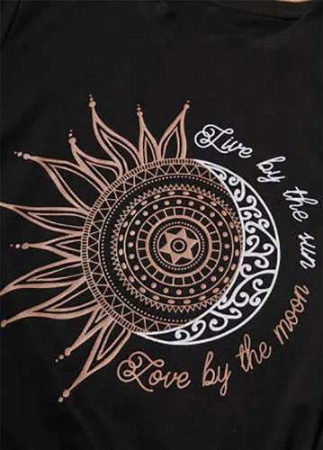 Vista 4 de MaQiYa - Camisetas gráficas de verano para mujer, manga corta, algodón con estampado de sol y luna.