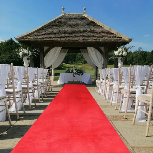 Vista 5 de QueenDream Alfombra de pasillo de terciopelo rojo de 4.5 x 20 pies para eventos de fiesta de cumpleaños