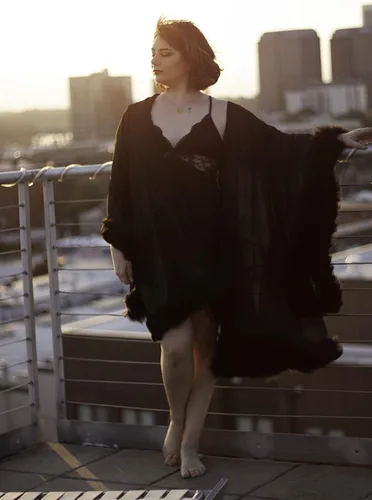 Vista 7 de Changuan Bata de novia de plumas sexy bufanda de boda ilusión camisón bata de baño transparente ropa de dormir