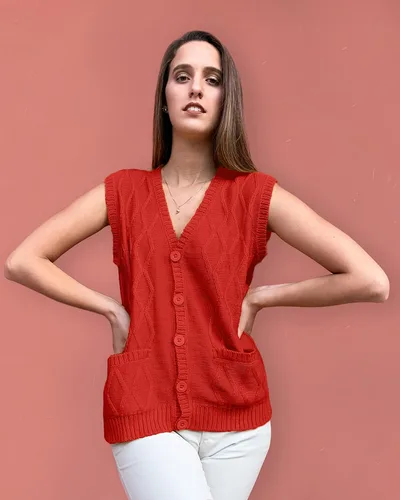 Vista 2 de TINKUY PERU - Chaleco de lana de alpaca con cuello en V y rombos para mujer, tallas S-4XL