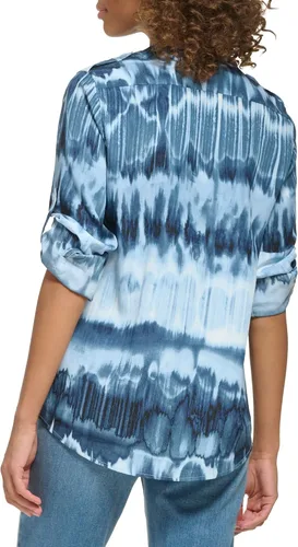 Vista 4 de Calvin Klein Blusa de manga larga con estampado de pestañas enrollables y tallas grandes para mujer