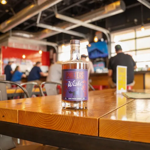 Vista 8 de Philters Wiski sin alcohol, alcohol de whisky a prueba cero, bebida alternativa hecha en Estados Unidos, todos los sabores naturales, 25 onzas