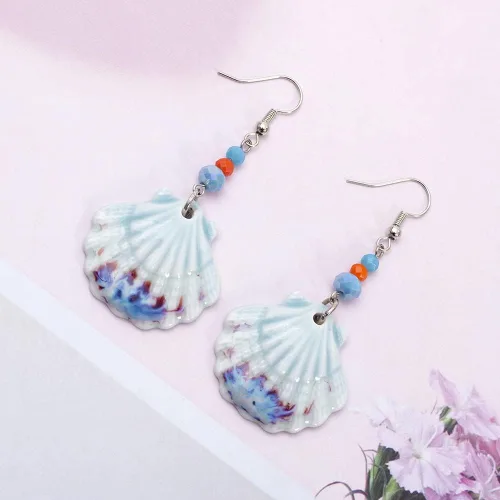 Vista 5 de Aretes colgantes de porcelana con concha de mar para mujer, delicados aretes largos de onda oceánica azul y blanco, aretes colgantes largos, hechos