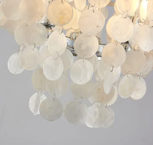 Vista 8 de AGV LIGHTING CL008S Capiz Seashell Lámpara de Techo, Montaje al Ras, D13 x H15, 3 Luces, Marco con Acabado Cromado; Perfecto para Sala de Estar