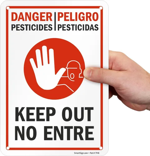 Vista 6 de SmartSign Cartel bilingüe "Danger - Pesticidas, Keep Out, Peligro - Pesticidas, No Entre", impresión digital, plástico HDPE de 55 mil, rojo, negro