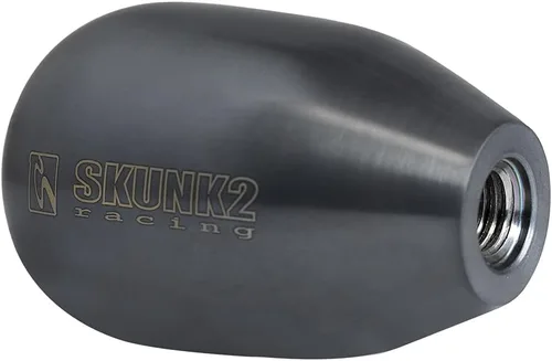 Vista 2 de Skunk2 Racing 627-99-0080 (10mm x 1.5mm) Perilla de cambio de marcha de 5 velocidades, Gris Metal Gun