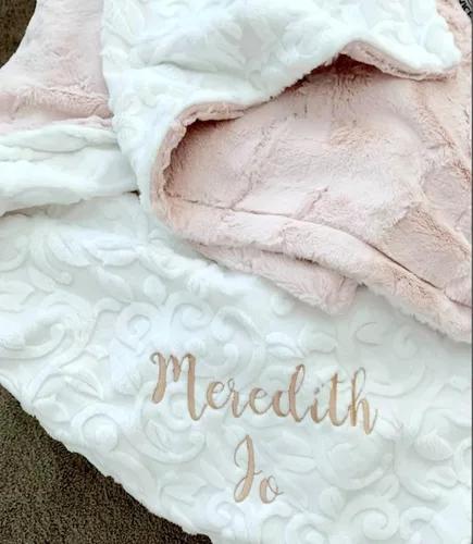 Vista 6 de Manta de bebé de felpa personalizada con nombre personalizado para el nombre del bebé de las niñas, regalo de bebé personalizado para baby shower