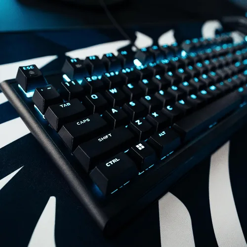 Vista 9 de Alienware Teclado para juegos Tenkeyless - AW420K - Lado Oscuro de la Luna - Con cable, programable, Cherry MX Red, USB, AlienFX RGB / 16.8 millones