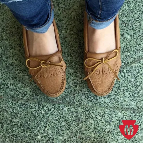 Vista 4 de Minnetonka Mocasín Kilty con flecos Moosehide para mujer
