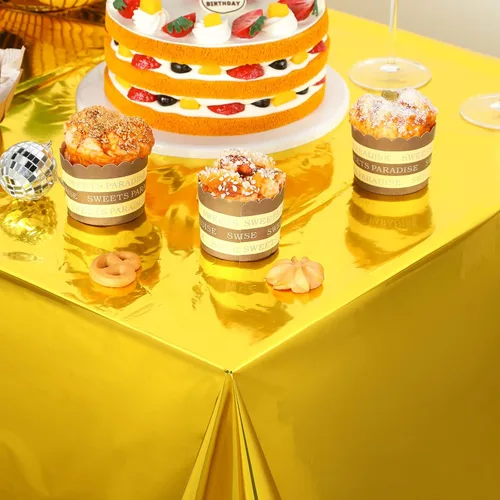 Vista 3 de Tatuo Juego de 3 manteles de mesa de fiesta rectangulares de papel de aluminio, mantel de mesa de plástico brillante impermeable de 54 x 108 Dorado