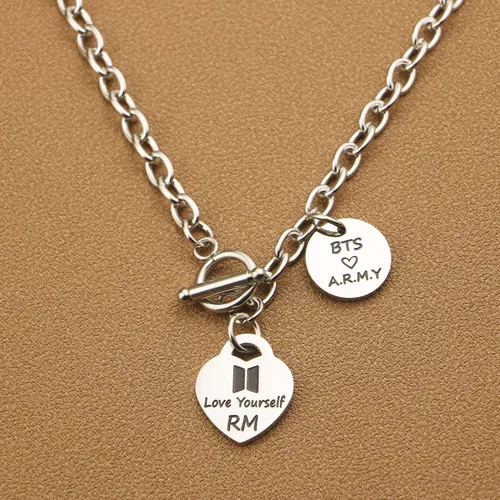 Vista 4 de ARETIS Kpop Bangtan - Collar para niños Be the best J-HOPE JIMIN JIN JK RM SUGA V Collar Bangtan Boys Lover Jewelry Gift for Bangtan Boys Fans