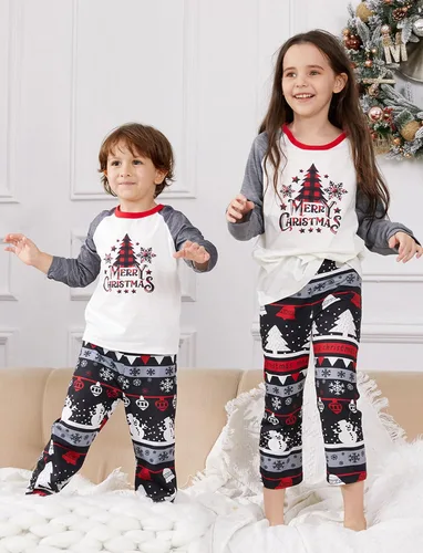 Vista 8 de PATPAT Pijamas de Navidad familiares a juego, pijamas de Navidad para la familia, mamá y yo, trajes de Navidad