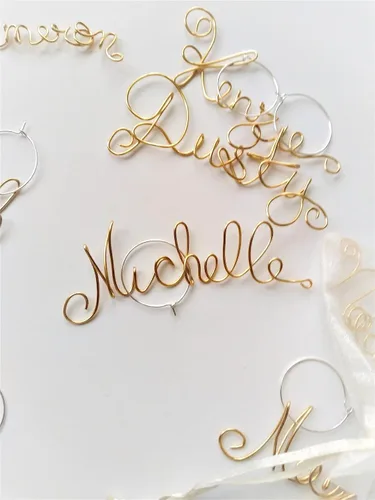 Vista 4 de Personalized Wine Charm Set of 6 - Bridal Party, Will You be My Bridesmaid Proposal, Guest Favors, Family Reunion Thanksgiving