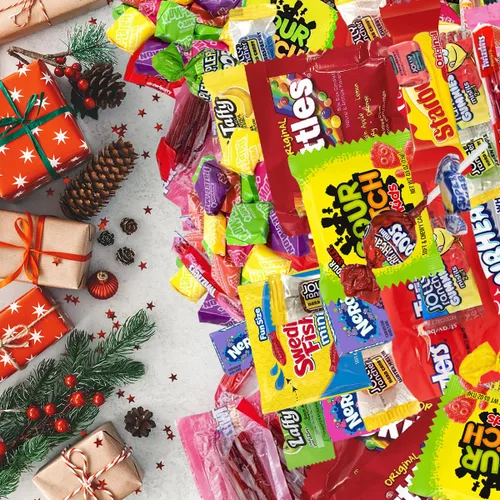 Vista 4 de Dulces a Granel Envueltos Individualmente - Parade Kid's Dream, 5 libras de Bolsa de Mezcla Variada para Fiestas Envueltas Individualmente, Dulces