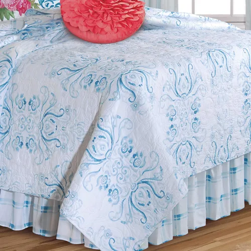 Vista 3 de C&F Home Veranda Quilt, Blanco/Azul, Full/Queen Full/Queen Blanco/Azul