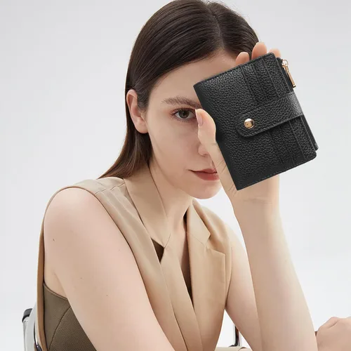 Vista 6 de GOIACII - Cartera pequeña para mujer de cuero genuino con bloqueo RFID, bolsillo con cremallera, plegable, tarjetero con ventana