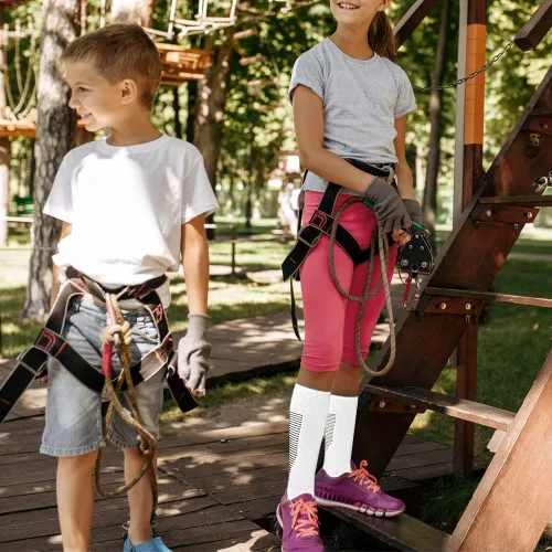 Vista 8 de ZEPOHCK Calcetines deportivos de fútbol para niños, 2 pares de calcetines altos hasta la rodilla para niños y niñas para zapatos de talla 3-6.5