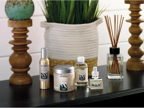 Vista 4 de Yankee Candle Ambientador concentrado en aerosol para habitación, fragancia instantánea para el hogar, espray eliminador de olores, aroma fuerte