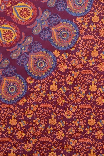 Vista 4 de Popular Handicrafts Evergreen - Exclusivo tapiz con mandala