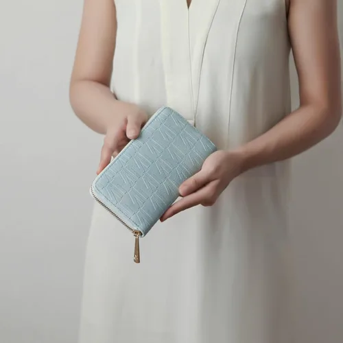 Vista 11 de MKF Collection Mia K - Cartera de pulsera para mujer, pequeña cartera de cuero vegano para tarjetas de crédito con cremallera y bolsillo