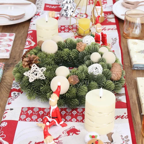 Vista 4 de Pequeña corona de Navidad, bola de terciopelo beige artificial de 13 pulgadas, mini coronas para decoración de Navidad de puerta delantera