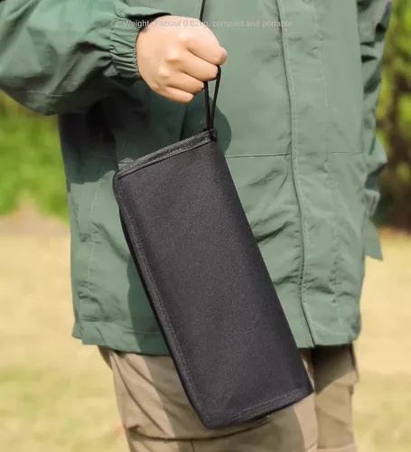 Vista 2 de Taburete plegable portátil, pequeño taburete portátil para adultos, pesca, senderismo, jardinería y playa con bolsa de transporte, soporta hasta 265