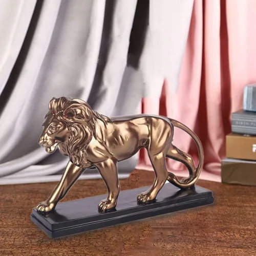 Vista 3 de VOSAREA Estatua de león de oro, estatua de león de resina, adorno de escultura de gato salvaje africano, estatua de león chino Fengshui