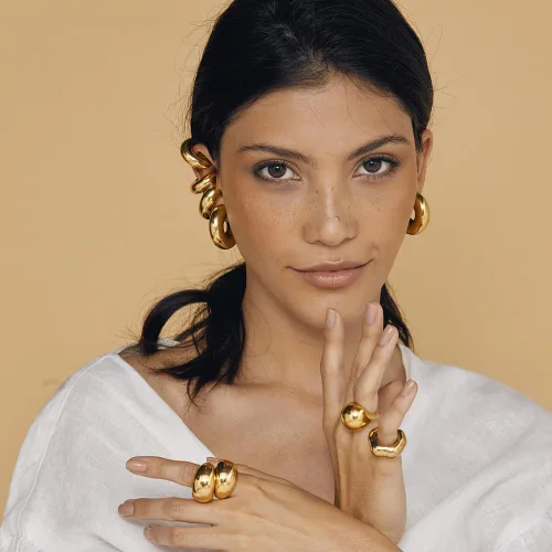 Vista 2 de Aretes gruesos para mujer, chapados en oro de 14 quilates, redondos, con clip, para cartílago, ligeros, gruesos, exagerados, joyería de moda