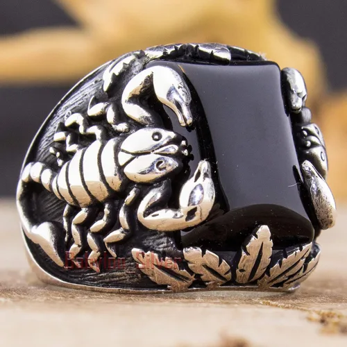 Vista 2 de Anillo elegante de ónix de plata de ley 925 con diseño de escorpión para hombre