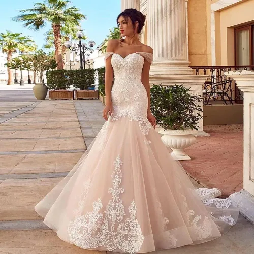 Vista 3 de Yuxin Vestido de baile Vestidos de novia de encaje para novia 2023 con hombros descubiertos Vestido de novia de princesa de línea con tren de manga