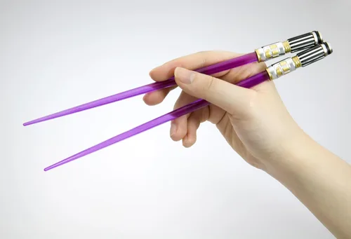 Vista 3 de Palillos de sable láser morado Star Wars Mace Windu