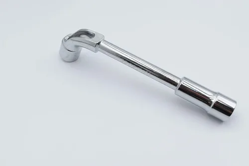 Vista 2 de Llave hexagonal métrica en forma de L de 0.71 pulgadas, Cr-V, acabado cromado, mango de codo de doble cabeza, llave de repuesto para neumáticos