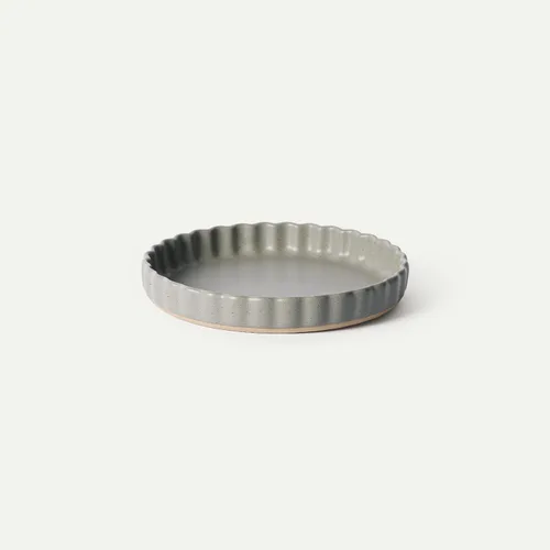 Vista 14 de MORA Molde de cerámica para tartas, fuente grande de porcelana de 9.5 pulgadas para tartas, quiche, pastel, flan, etc. Borde acanalado con volantes