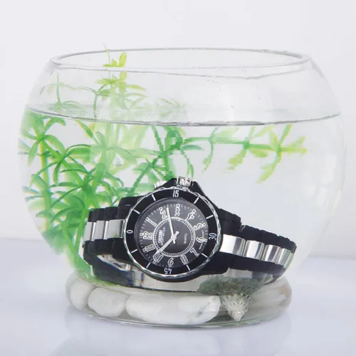 Vista 2 de blanco señoras relojes de trabajo 7 colores LED luz mujeres cuarzo reloj de moda impermeable analógico reloj