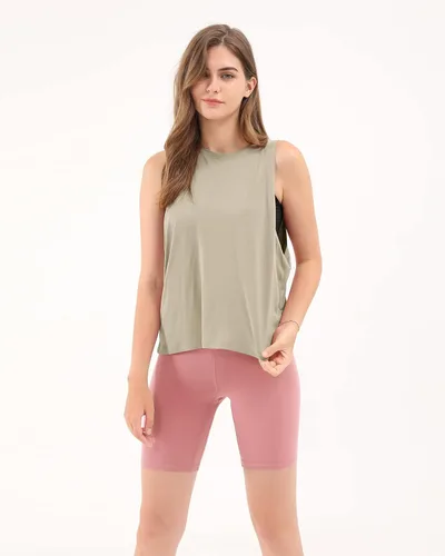 Vista 5 de ODODOS Women's Cross Waist Biker Shorts with Inner Pocket, Sports Athletic Workout Running Yoga Shorts- 8" 2.5" Inseam