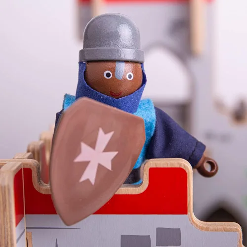 Vista 4 de Bigjigs Toys Wooden Knights Juego de figuras medievales para niños Juego de acción para juegos de rol de castillo Figuras con accesorios