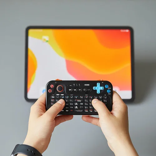Vista 3 de Teclado de bolsillo Bluetooth V2 con mouse Jog y audio, negro, control remoto inalámbrico compatible con smartphone, laptop, tablet, Nvidia Shield